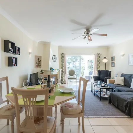 Vakantiehuis Casa Folkino Carvoeiro (Lagoa)