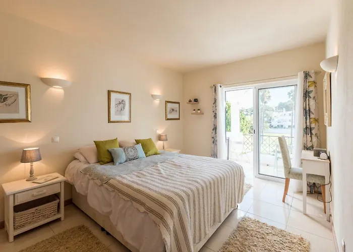 Casa Folkino 度假居 *